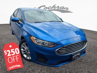Used 2019 Ford Fusion SE image 1