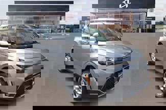 New 2025 Kia Soul S image 1