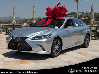 New 2025 Lexus ES 300h w/ Premium Package image 1