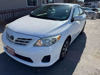 Used 2013 Toyota Corolla LE image 1