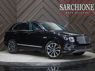 Used 2018 Bentley Bentayga image 1