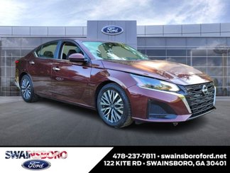 Used 2023 Nissan Altima 2.5 SV image 1