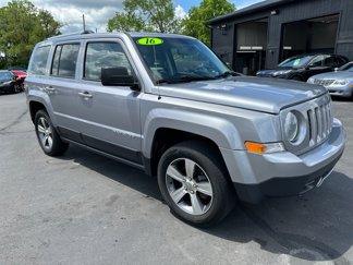 Used 2016 Jeep Patriot High Altitude image 1