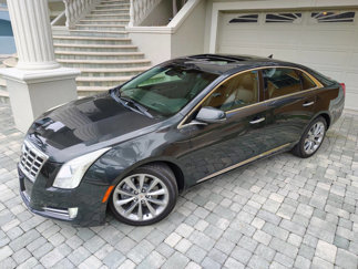 Used 2013 Cadillac XTS Premium image 1