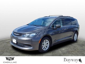 Used 2021 Chrysler Voyager Lxi image 1