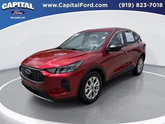 Certified 2023 Ford Escape Active w/ Cold Weather Package image 1