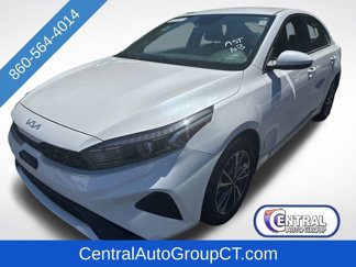 Used 2022 Kia Forte LXS image 1