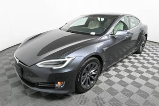 Used 2020 Tesla Model S Long Range image 1