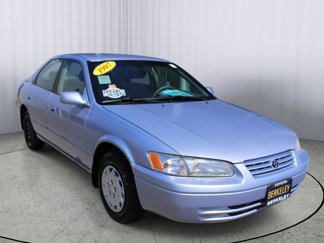 Used 1997 Toyota Camry LE image 1