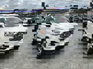 Used 2021 Ford Edge SEL w/ Convenience Package image 1