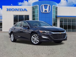 Used 2025 Chevrolet Malibu LT image 1