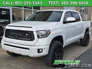 Used 2017 Toyota Tundra Platinum image 1