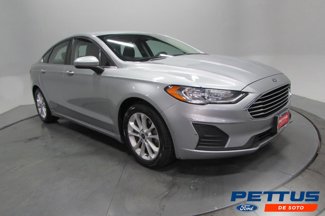 Used 2020 Ford Fusion SE image 1
