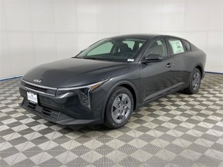 New 2025 Kia K4 LX image 1