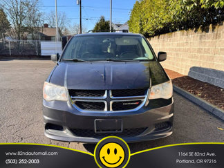 Used 2014 Dodge Grand Caravan SXT image 1