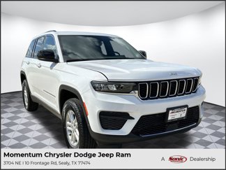 New 2024 Jeep Grand Cherokee Laredo w/ Luxury Tech Group I image 1