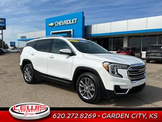 Certified 2023 GMC Terrain SLT image 1