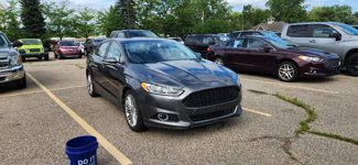 Used 2015 Ford Fusion SE w/ Equipment Group 202A image 1