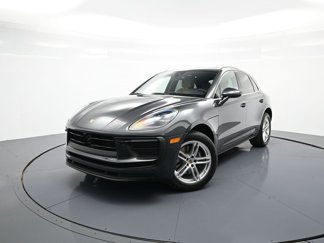 Certified 2025 Porsche Macan image 1
