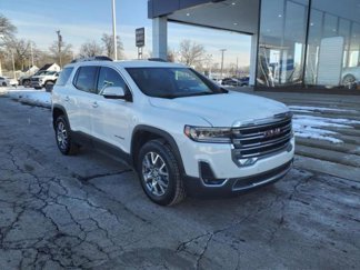 Certified 2022 GMC Acadia SLT w/ Preferred Package image 1