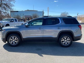 Used 2021 GMC Acadia SLT w/ LPO, Bright Accent Package image 1