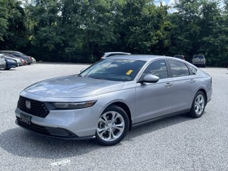 Certified 2023 Honda Accord LX image 1