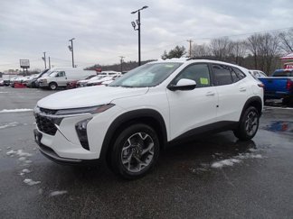 Used 2025 Chevrolet Trax LT w/ Driver Confidence Package image 1