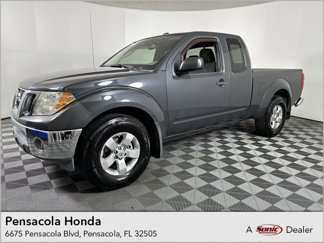 Used 2011 Nissan Frontier SV image 1