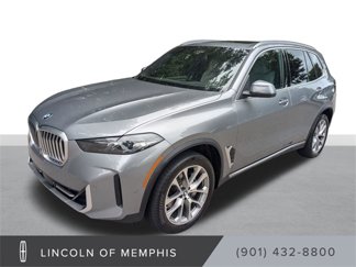 Used 2024 BMW X5 xDrive40i w/ Parking Assistance Package image 1