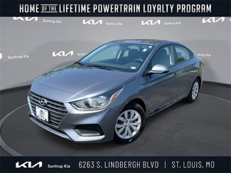 Used 2020 Hyundai Accent SE image 1