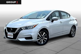 Certified 2021 Nissan Versa SV image 1