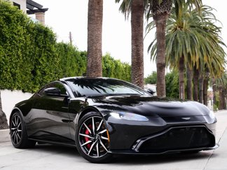Used 2019 Aston Martin V8 Vantage Coupe image 1