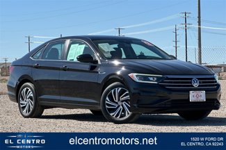 Used 2021 Volkswagen Jetta SEL image 1