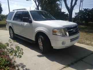 Used 2011 Ford Expedition XLT image 1