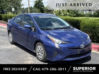 Used 2016 Toyota Prius Two image 1