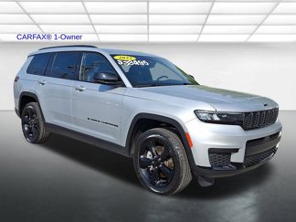 Used 2022 Jeep Grand Cherokee L Laredo image 1