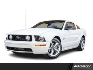 Used 2009 Ford Mustang GT image 1