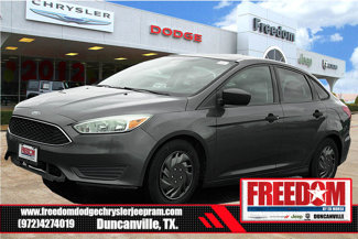 Used 2015 Ford Focus S image 1