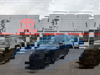 New 2025 Toyota Camry SE image 1