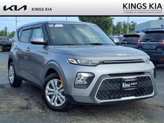 Used 2022 Kia Soul LX image 1