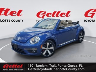 Used 2013 Volkswagen Beetle 2.0T image 1