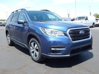 Used 2022 Subaru Ascent Premium image 1