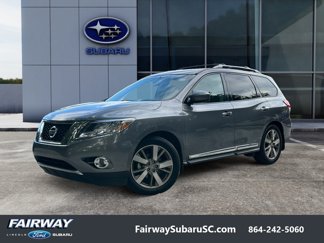 Used 2016 Nissan Pathfinder Platinum image 1