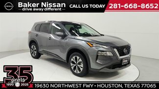 Used 2023 Nissan Rogue SV image 1
