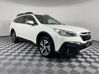 Used 2022 Subaru Outback Limited image 1