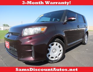 Used 2012 Scion xB image 1