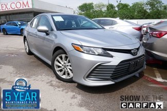 Used 2022 Toyota Camry LE image 1