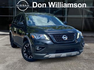 Used 2020 Nissan Pathfinder SL image 1