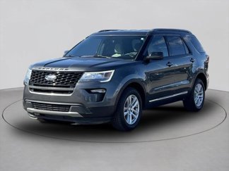 Used 2018 Ford Explorer XLT w/ Equipment Group 201A image 1