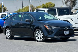 Used 2022 Toyota Corolla LE image 1